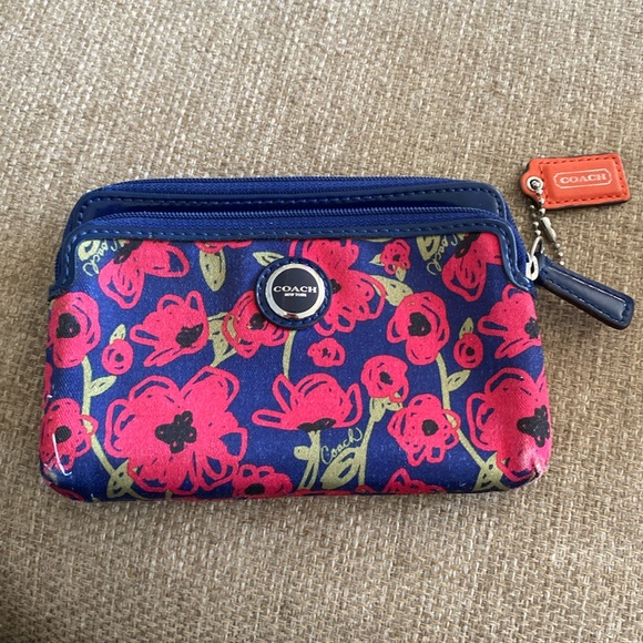 COACH double mini clutch wristlet blue pink green scribble poppy - Picture 1 of 4